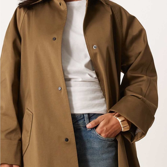 Women's Tan Coat - Picture 4 of 5